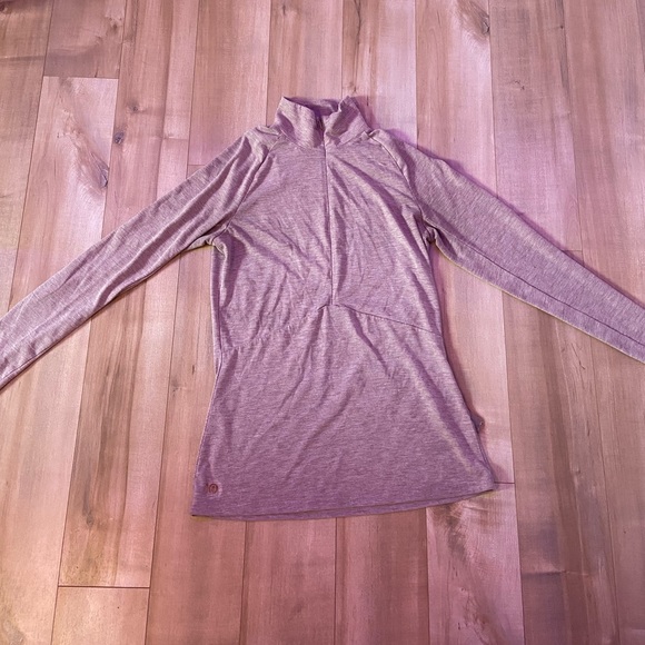 Women’s Tentree quarter zip up - Picture 2 of 4